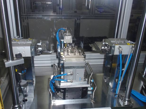 自動化點(diǎn)膠設(shè)備